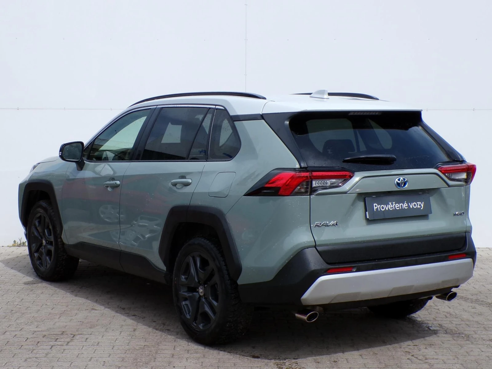 Toyota Rav4 2.5 HEV ADVENTURE  4x4  TOP - изображение 4