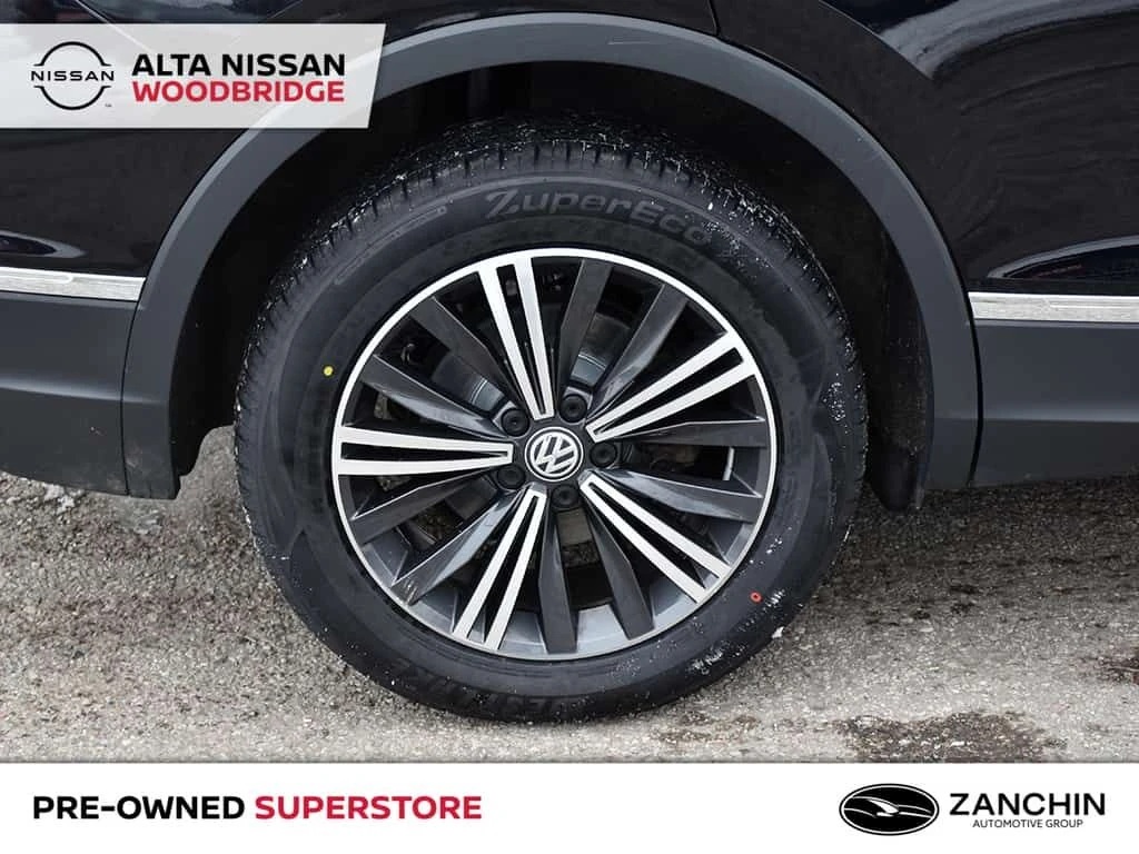 VW Tiguan * Highline 2.0t 8sp At * CARFAX * ЦЕНА ДО БГ, снимка 5 - Автомобили и джипове - 53876574