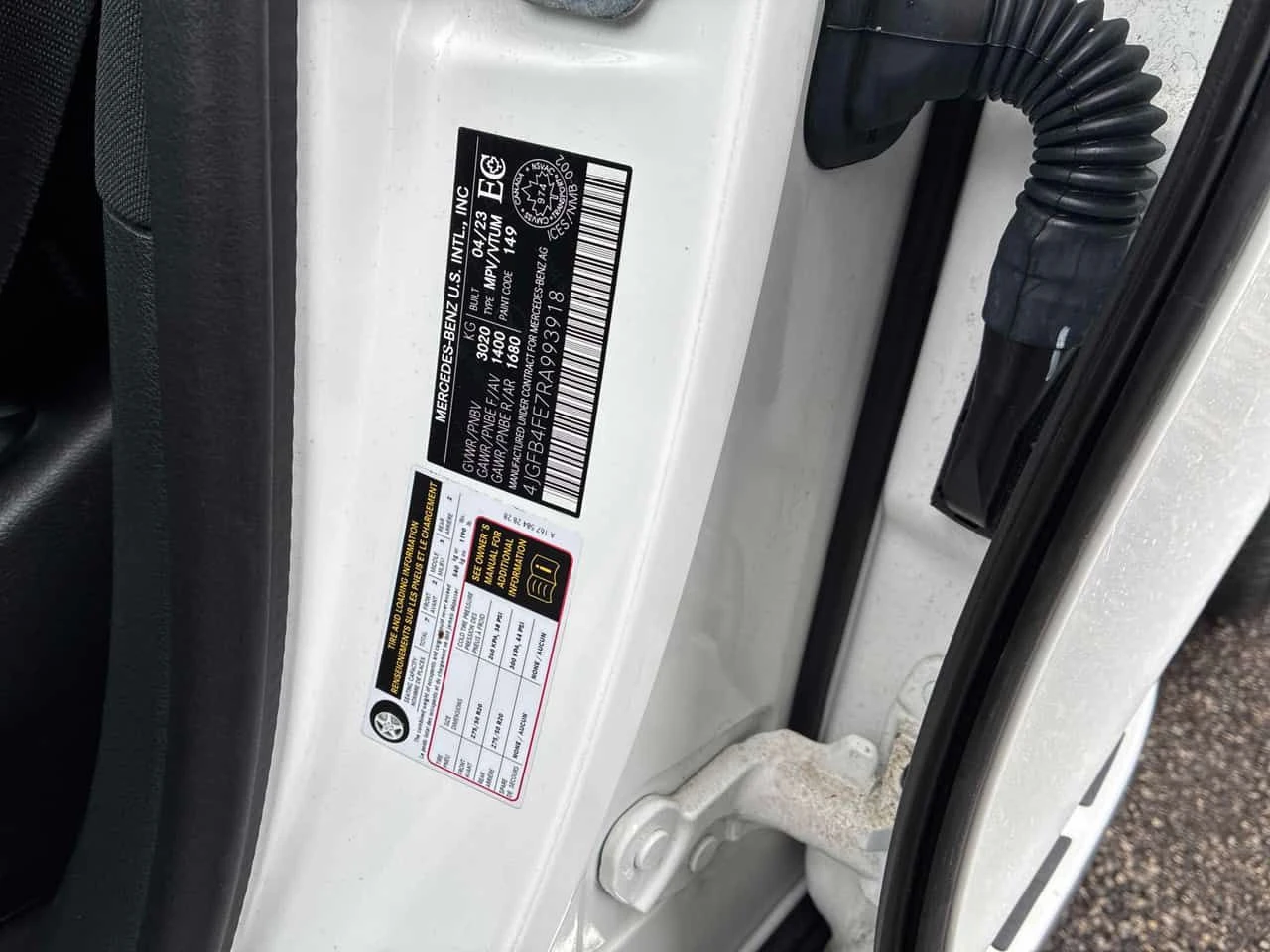 Mercedes-Benz GLE 350 * ГЛАВНО ПРЕДСТАВИТЕЛСТВО НА MERCEDES* ПАНО* 360 К, снимка 11 - Автомобили и джипове - 54225310