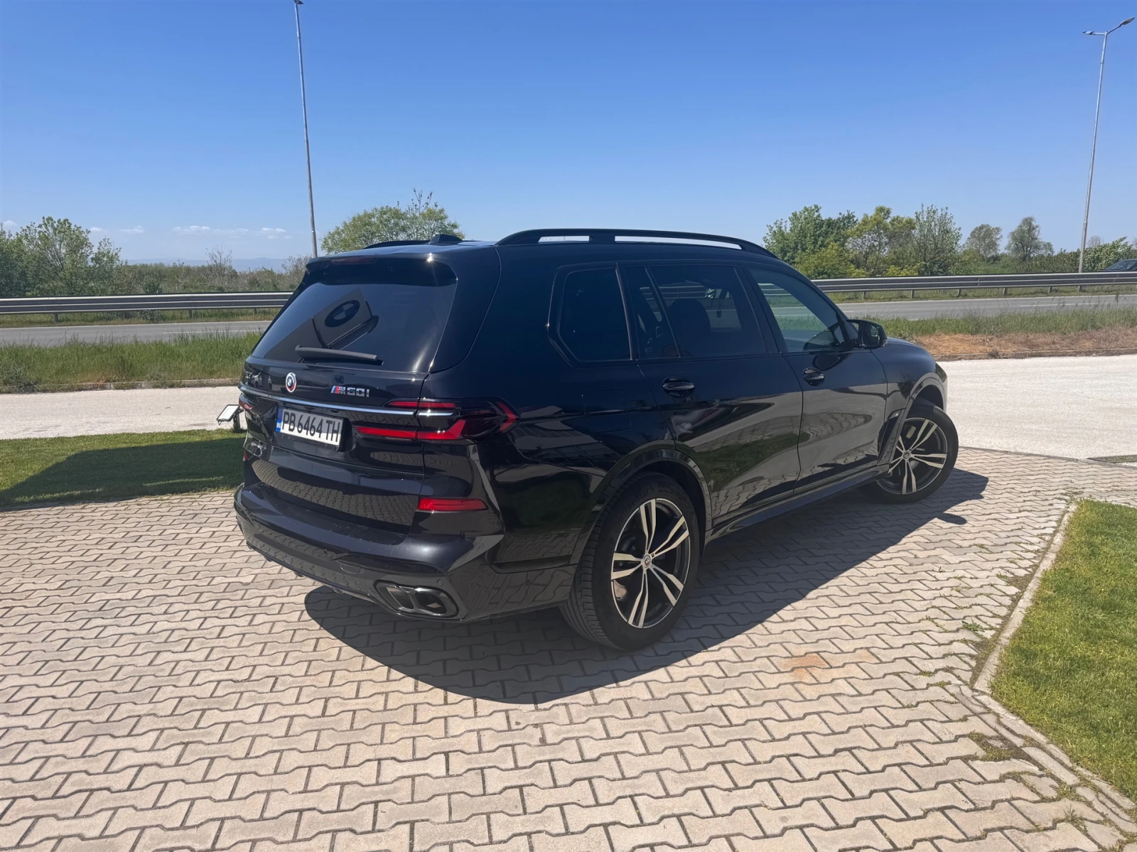 BMW X7 M60i xDrive, снимка 2 - Автомобили и джипове - 54304649