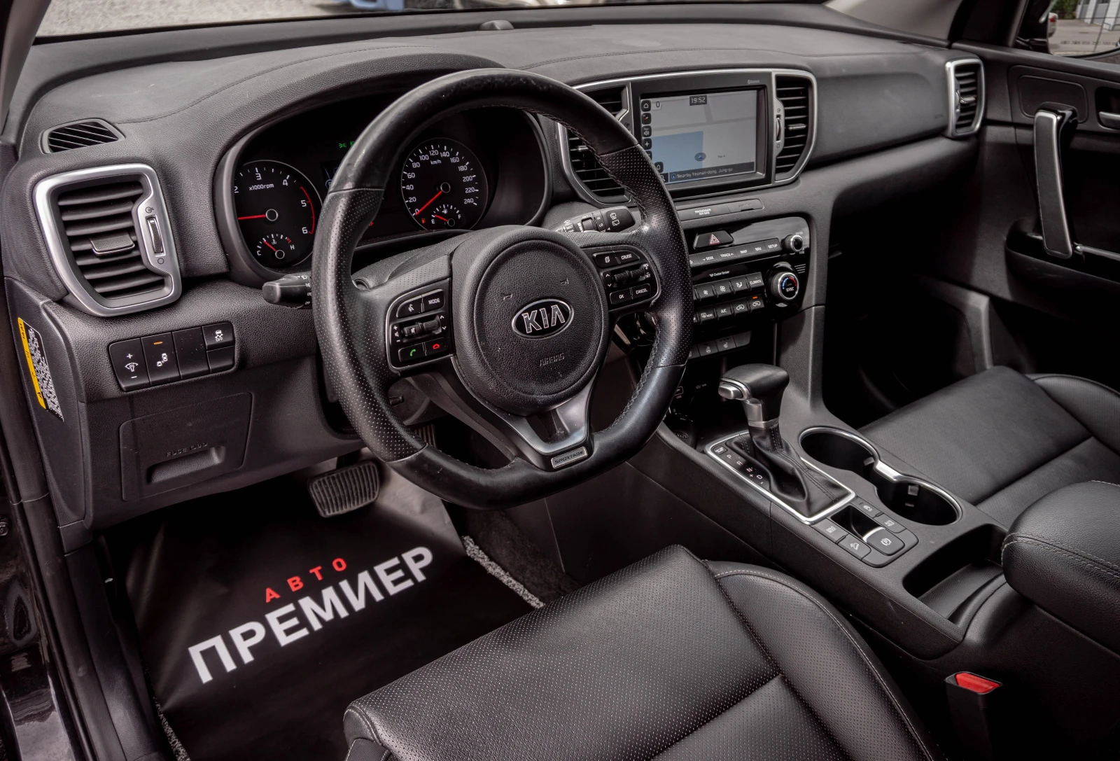Kia Sportage 2.0CRDI-6М.ГАР.РЕАЛНИ КМ., снимка 7 - Автомобили и джипове - 54509129