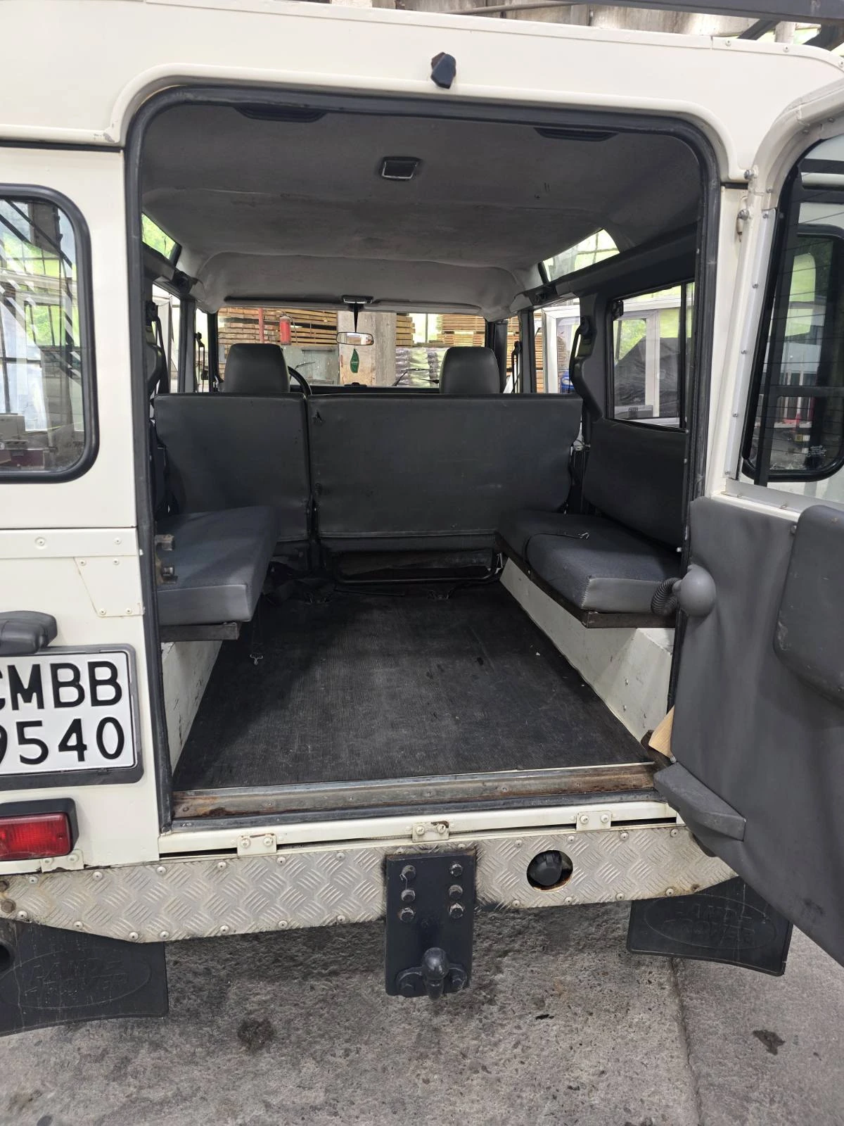 Land Rover Defender 110 / 8+ 1, снимка 9 - Автомобили и джипове - 54625595