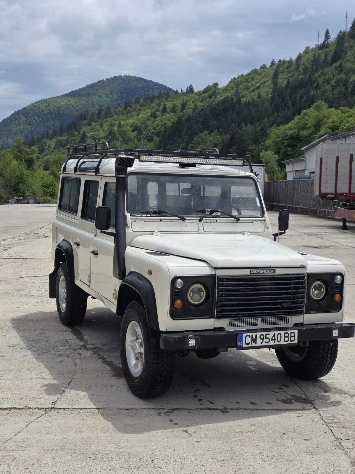 Land Rover Defender 110 / 8+ 1, снимка 3 - Автомобили и джипове - 54625595