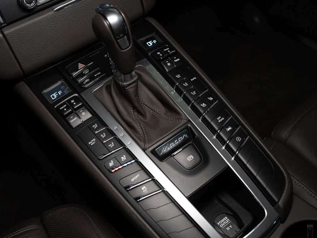 Porsche Macan S, снимка 14 - Автомобили и джипове - 55362086