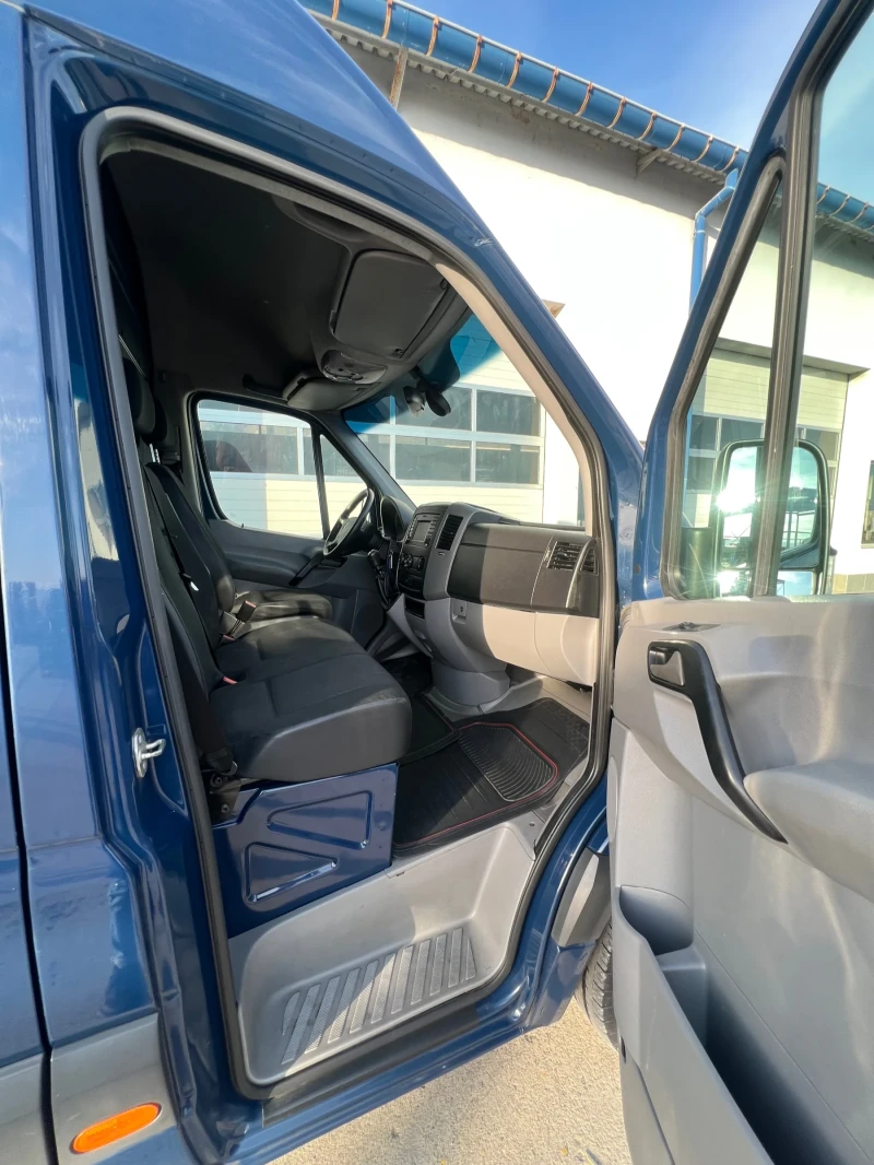 Mercedes-Benz Sprinter 313 Maxi XXL / Климатроник / Две странични врати, снимка 11 - Бусове и автобуси - 47713275