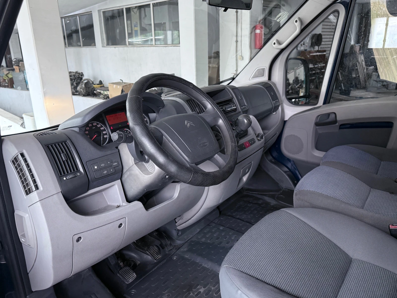 Citroen Jumper II 2, 2hdi 6ск. - изображение 9