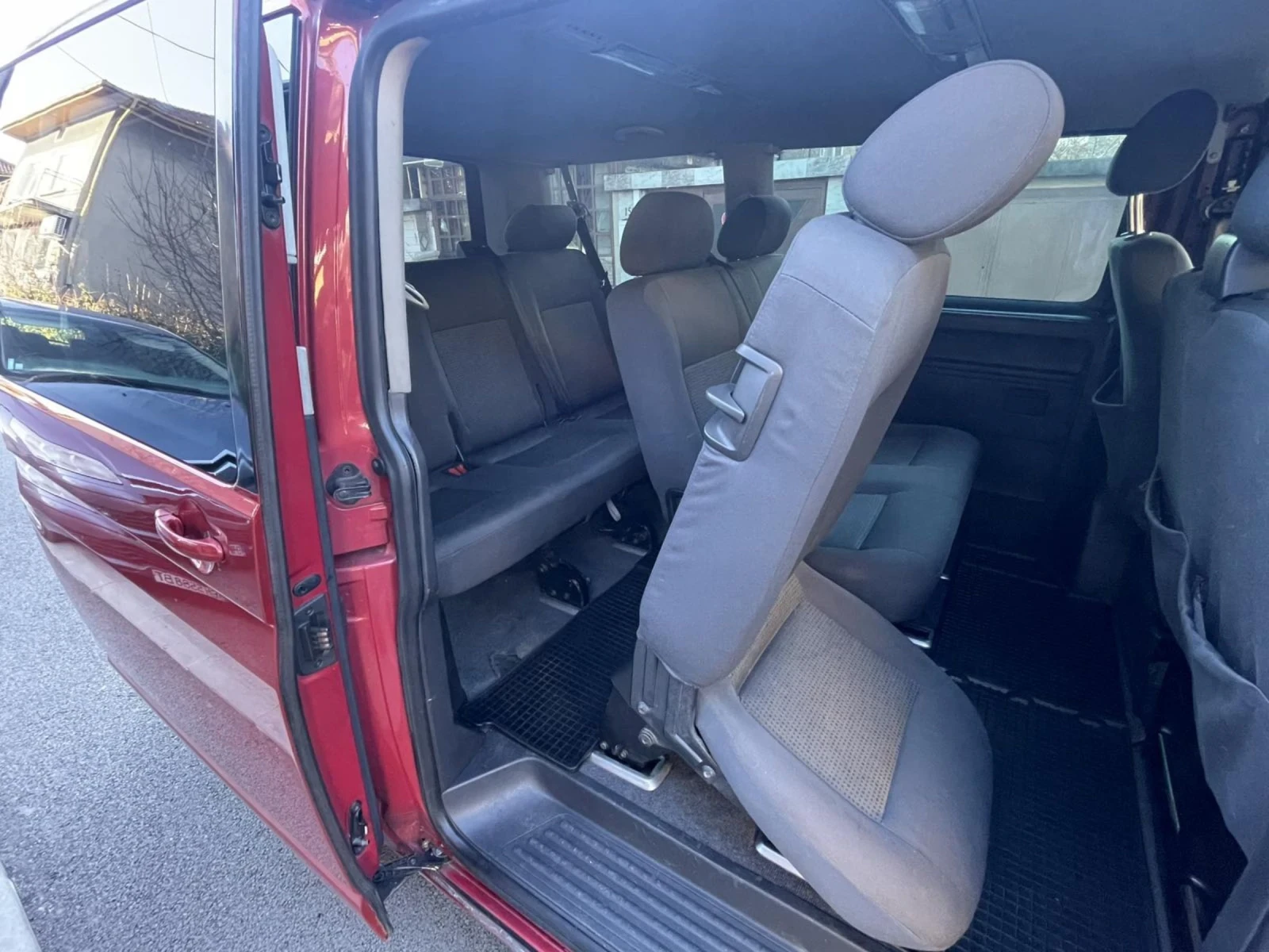 VW Caravelle  - изображение 9