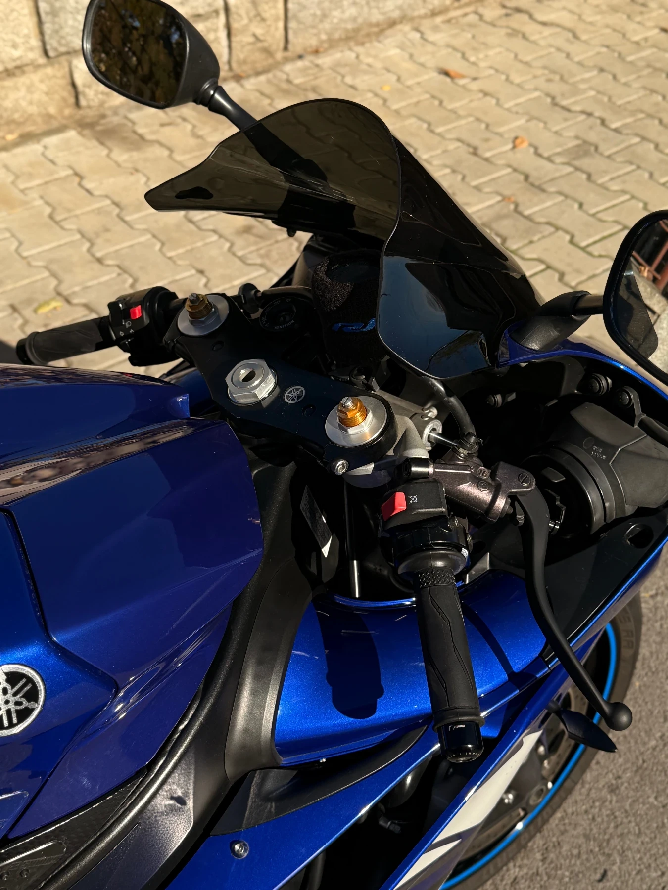Yamaha YZF-R1  - изображение 9