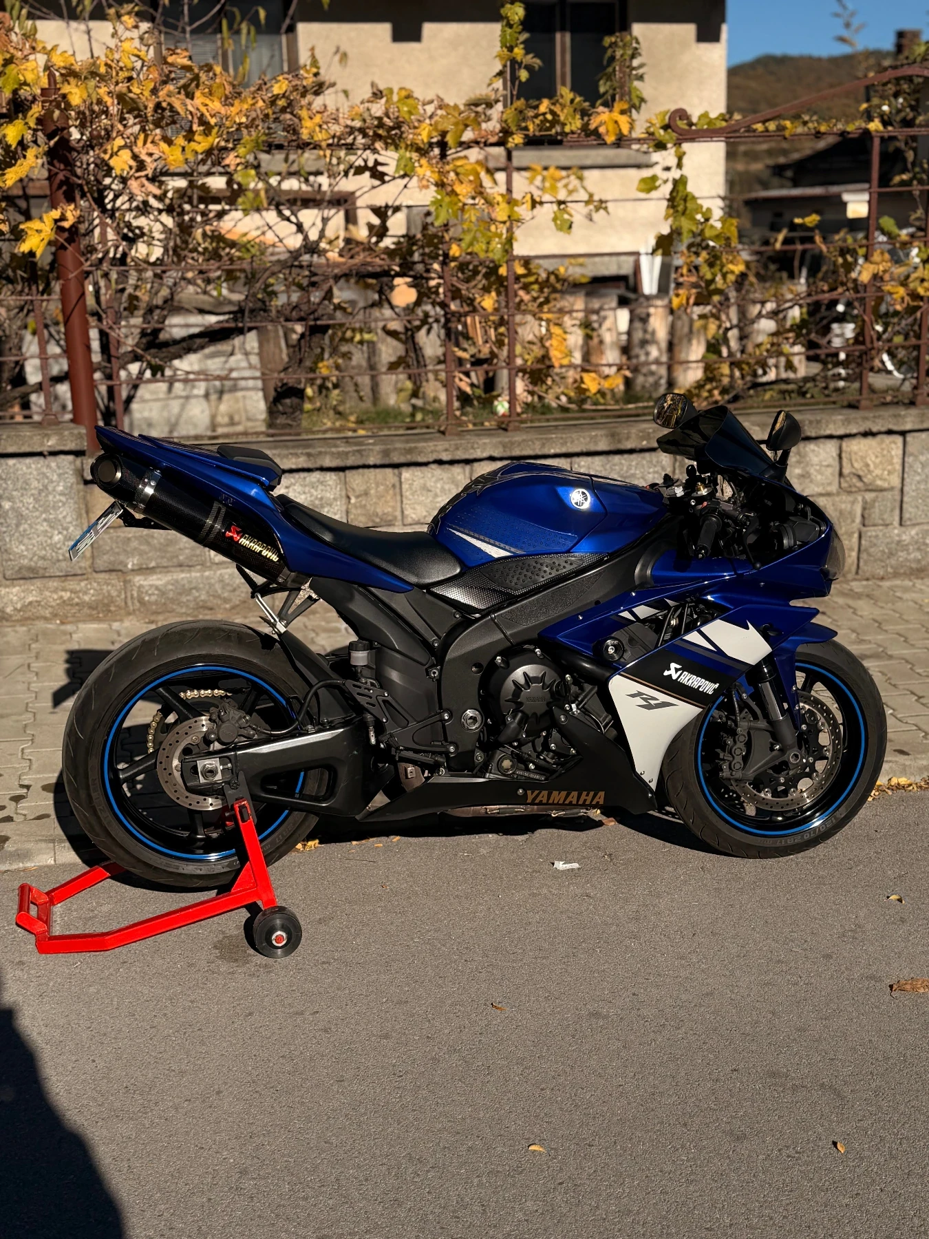 Yamaha YZF-R1  - изображение 10