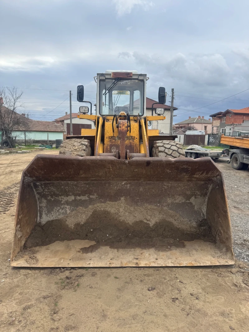 Челен товарач Liebherr L541, снимка 2 - Индустриална техника - 52965350