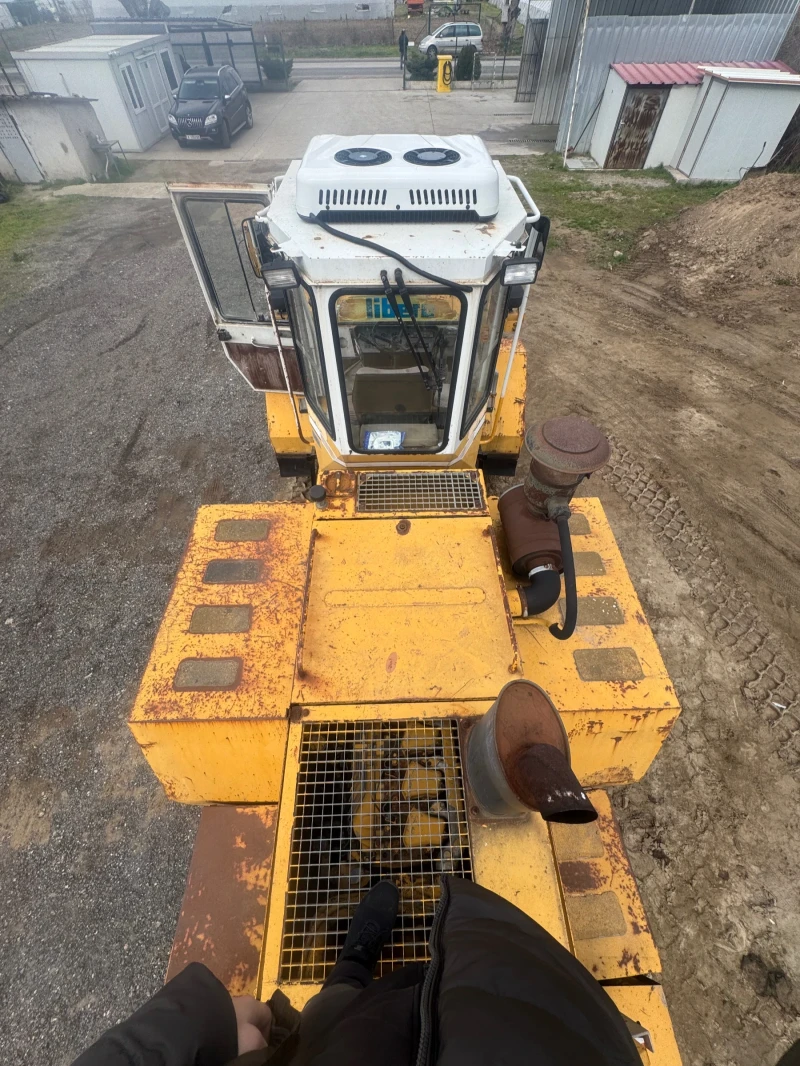 Челен товарач Liebherr L541, снимка 8 - Индустриална техника - 52965350