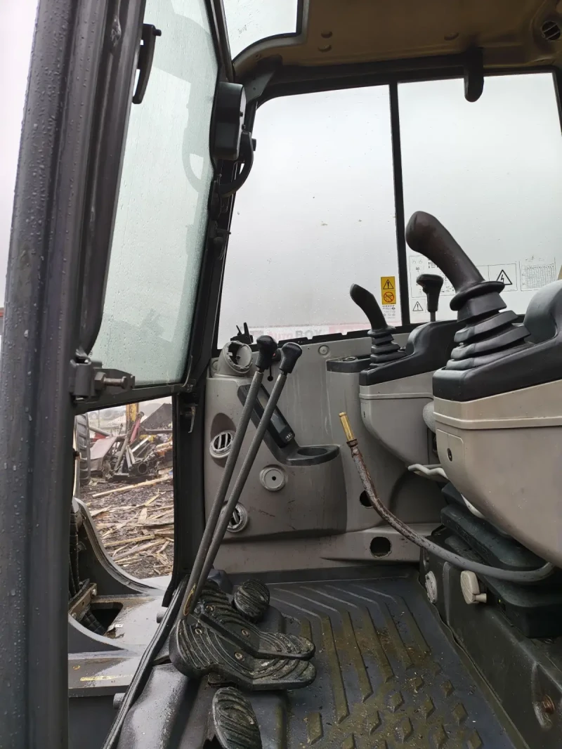 Багер Volvo EC 60 C, снимка 12 - Индустриална техника - 53263445