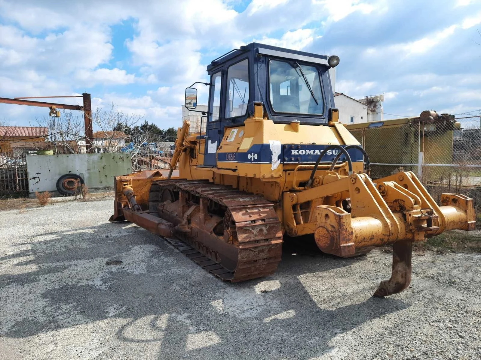 Komatsu D65E -8 | Mobile.bg   1