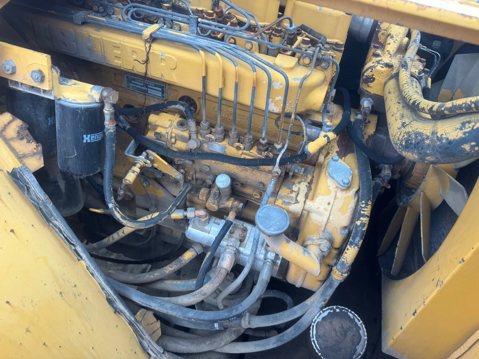 Челен товарач Liebherr L541 - изображение 9