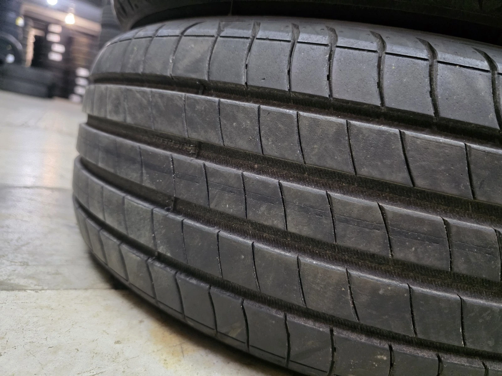 Гуми Летни 185/50R16, снимка 2 - Гуми и джанти - 56664402