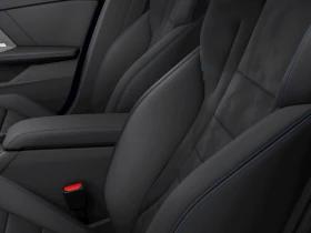 BMW M135 xDrive, снимка 9