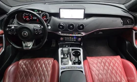 Kia Stinger 3.3 GT Masters AWD* HEAD-UP* 360 CAM* DISTRONIC* , снимка 9
