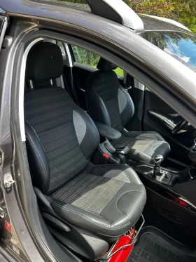 Peugeot 2008 Allure  Facelift 1.6 BlueHD, снимка 14