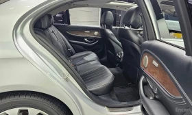 Mercedes-Benz E 220 * FULL DIGITAL * BURMESTER * ХЕД-ЪП * 360, снимка 12