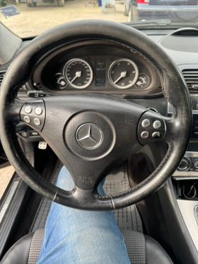 Mercedes-Benz C 320 Sport, снимка 10 - Автомобили и джипове - 44743485