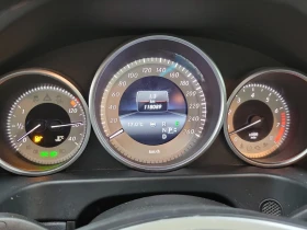 Mercedes-Benz E 400 * АВТО КРЕДИТ* ЦЕНА ДО БГ * СЕРВИЗНА ИСТОРИЯ *  - 26000 лв. / 13293.59 € - 30012803 11