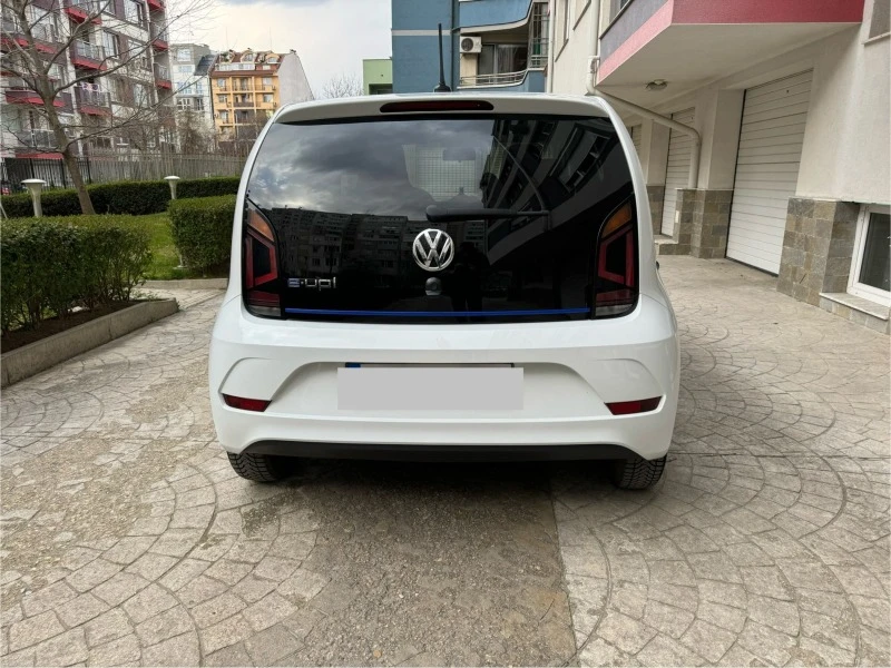 VW Up e-Up 18.7 Facelift, снимка 5 - Автомобили и джипове - 47056364