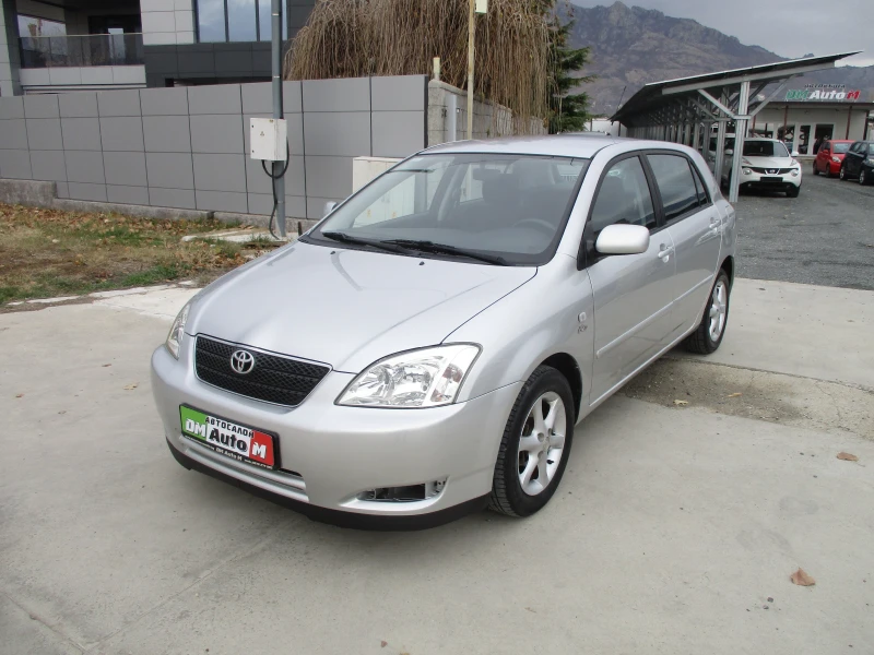 Toyota Corolla 2.0/КАТО НОВА, снимка 8 - Автомобили и джипове - 48067601