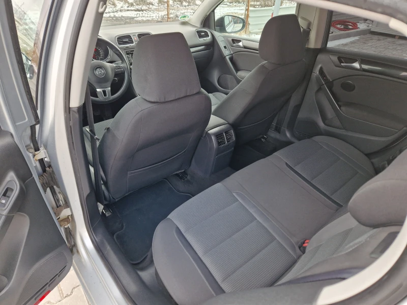 VW Golf  2.0TDI Highline, снимка 12 - Автомобили и джипове - 48734103