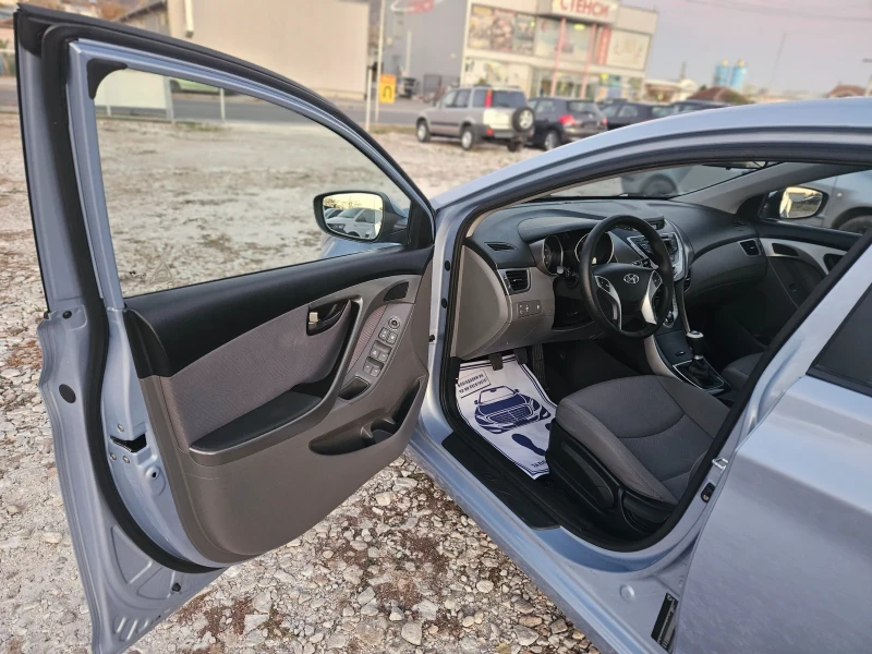 Hyundai Elantra 1.6LUXURY/ЕВРО5, снимка 10 - Автомобили и джипове - 48814876