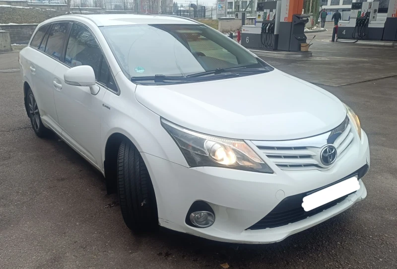 Toyota Avensis 2.2 D4D , снимка 5 - Автомобили и джипове - 48816205