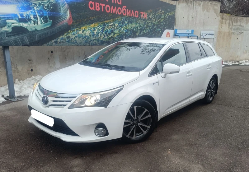 Toyota Avensis 2.2 D4D , снимка 1 - Автомобили и джипове - 48816205