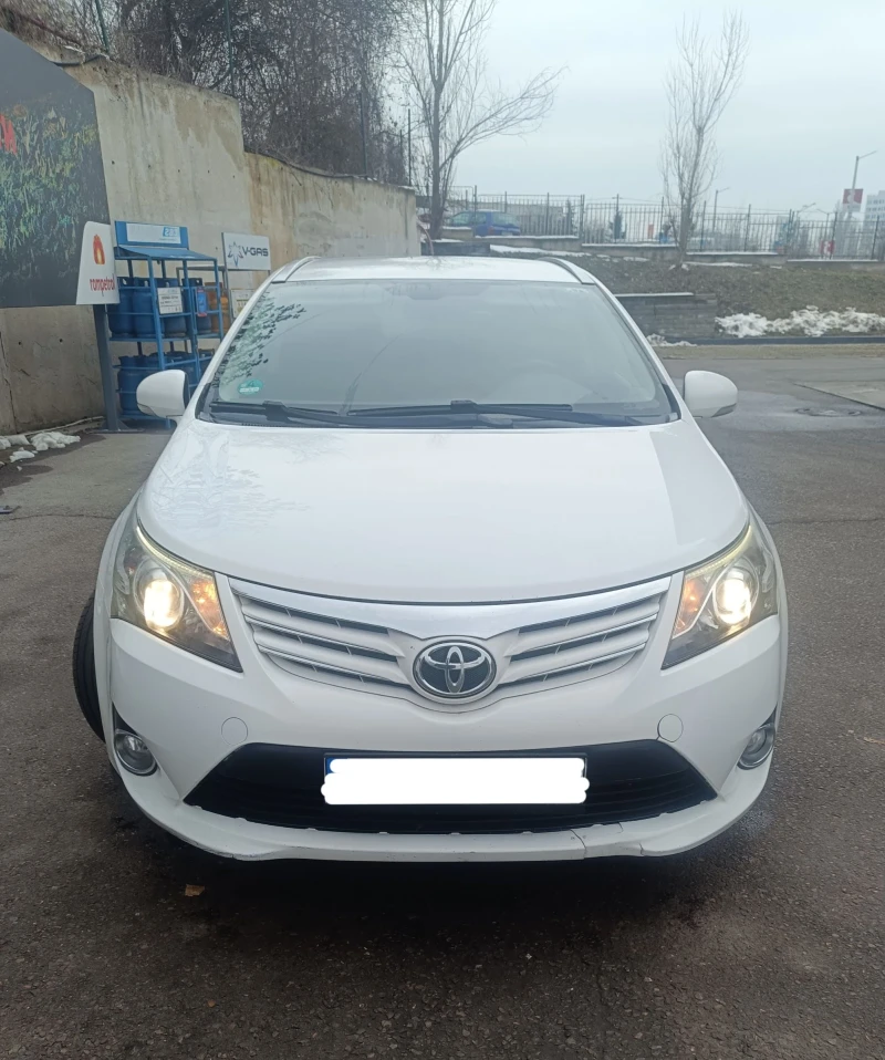 Toyota Avensis 2.2 D4D , снимка 6 - Автомобили и джипове - 48816205