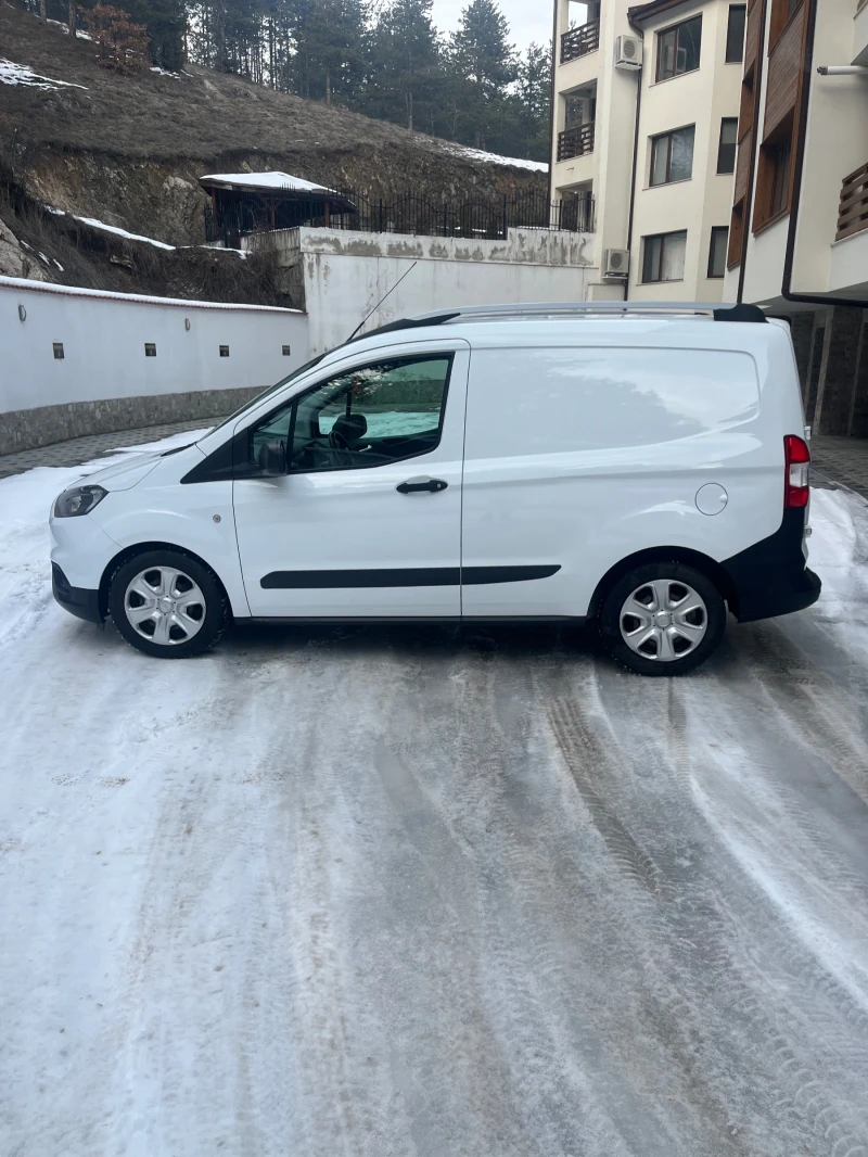 Ford Courier 1.5, снимка 8 - Автомобили и джипове - 48911063