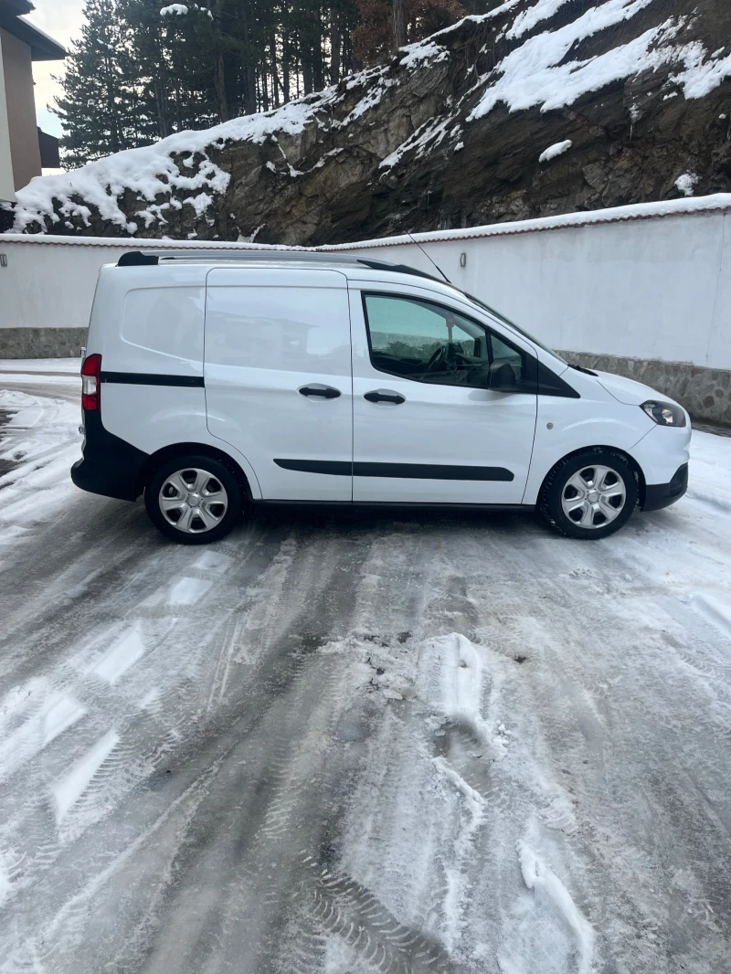 Ford Courier 1.5, снимка 3 - Автомобили и джипове - 48911063