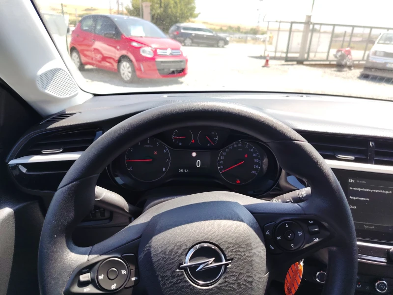 Opel Corsa 84000км., снимка 7 - Автомобили и джипове - 51135293