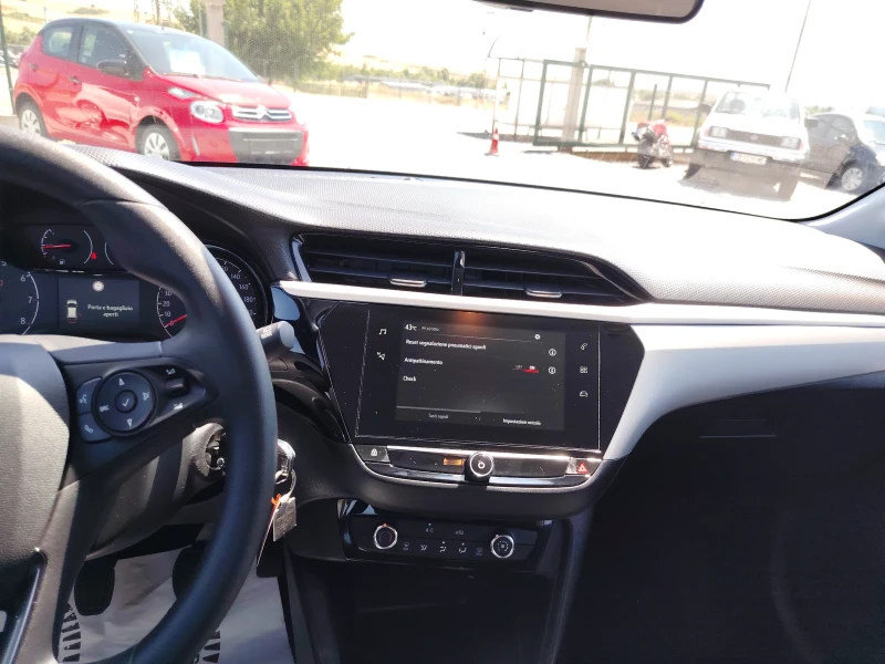 Opel Corsa 84000км., снимка 6 - Автомобили и джипове - 51135293