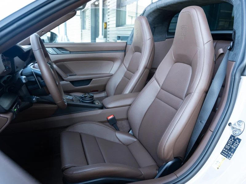 Porsche 911 Targa 4 GTS, снимка 7 - Автомобили и джипове - 51415807