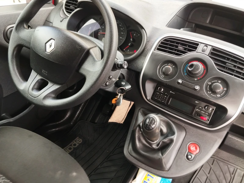 Renault Kangoo 1, 5 dci N1, снимка 11 - Автомобили и джипове - 52176560