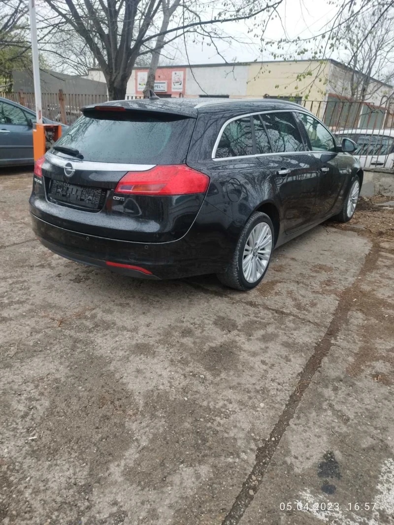 Opel Insignia, снимка 4 - Автомобили и джипове - 52378692