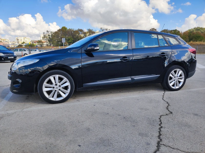 Renault Megane 1.5 DCI, снимка 10 - Автомобили и джипове - 52499442