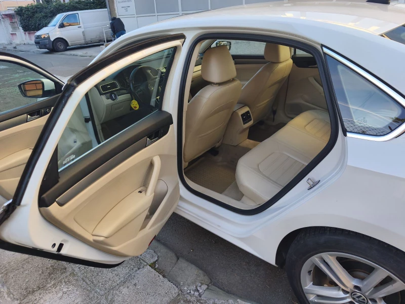 VW Passat, снимка 6 - Автомобили и джипове - 52812083