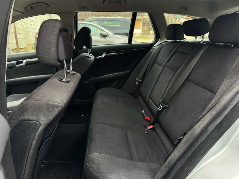 Mercedes-Benz C 200 2.2D Automatic BlueEfficiency Classic, снимка 9 - Автомобили и джипове - 52923086