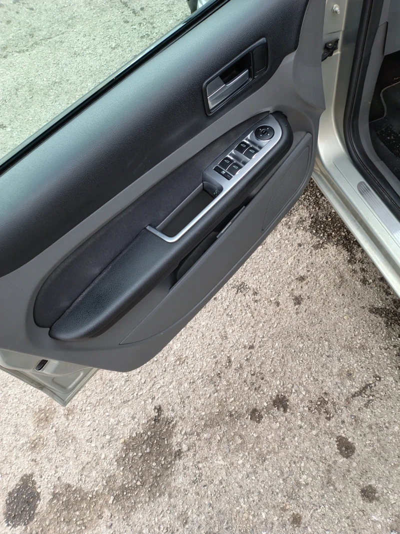 Ford Focus 2.0  145. LPG, снимка 6 - Автомобили и джипове - 52966947