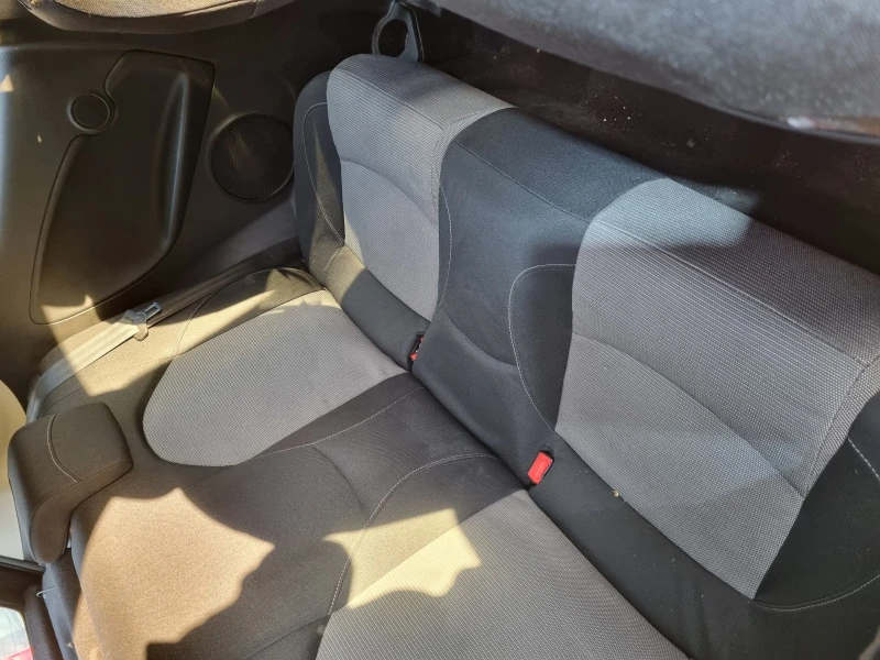 Alfa Romeo MiTo 1.3Jtd, снимка 9 - Автомобили и джипове - 53268978