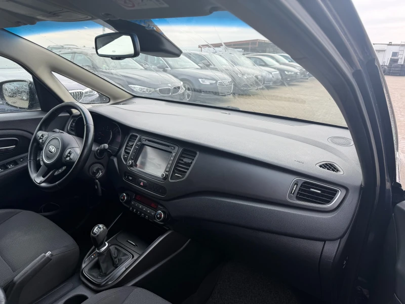 Kia Carens 1.7CRDI NAVI/KAMERA 6+ 1 EURO 5, снимка 11 - Автомобили и джипове - 53416334