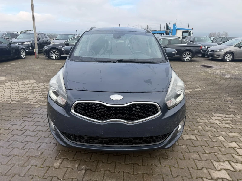 Kia Carens 1.7CRDI NAVI/KAMERA 6+ 1 EURO 5, снимка 3 - Автомобили и джипове - 53416334