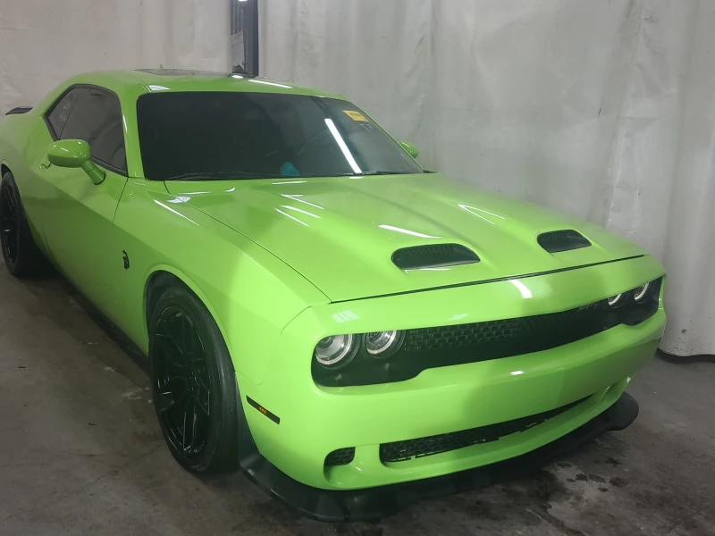 Dodge Challenger 5.7L 8cyl Rear Wheel Drive