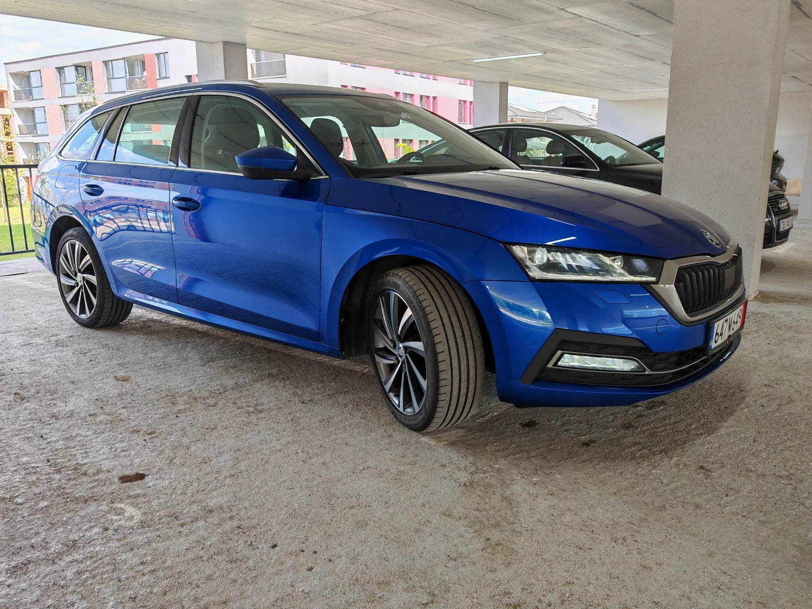 Skoda Octavia MatrixLed , DSG, Virtual, Memory, Distronic...  - изображение 7