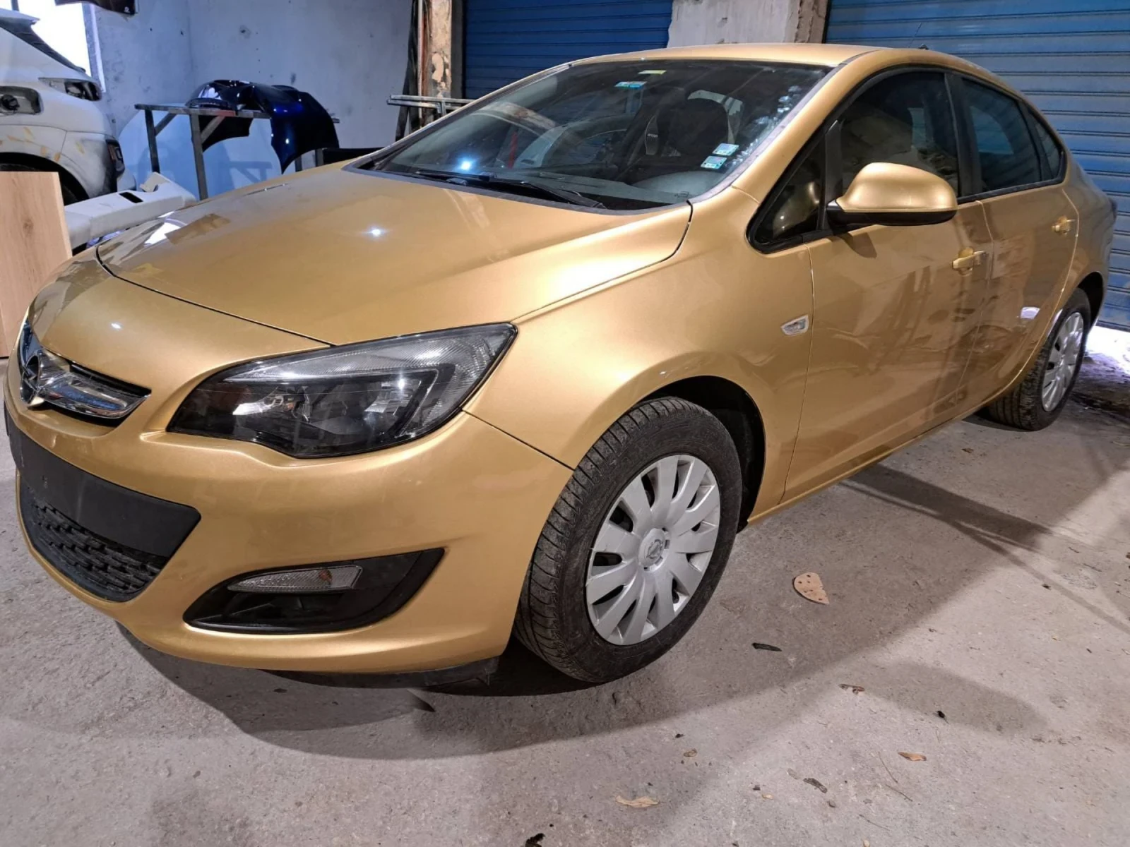 Opel Astra J - изображение 8