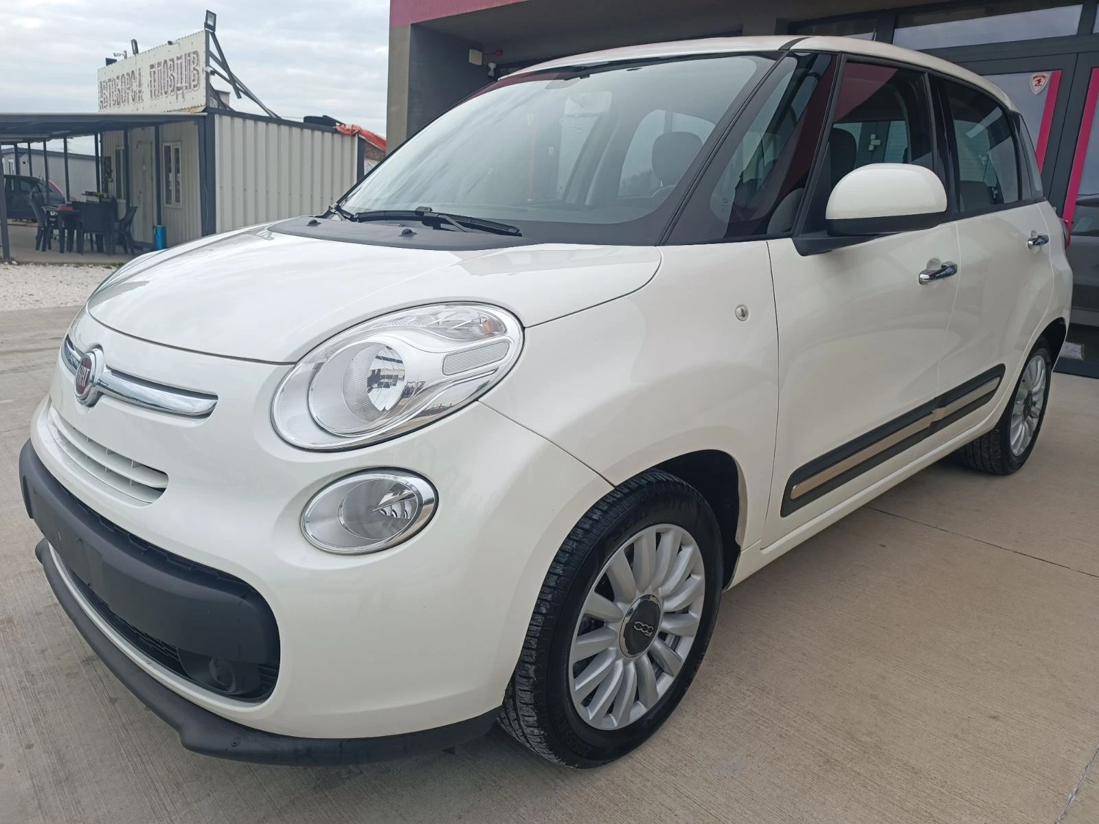 Fiat 500L 1.4 Бензин/ГАЗ - изображение 2